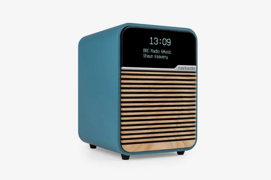 Компактное радио Ruark R1 MK4 Цвет: Голубой [BEACH HUT BLUE]