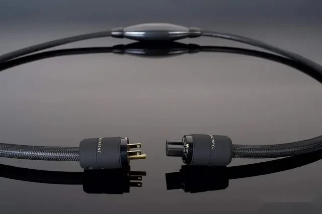 Кабель силовой Transparent XL Power Cord 2 m