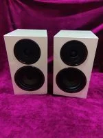 Полочная акустическая система Wharfedale Diamond 12.1 Цвет: Белый дуб [WHITE OAK] — изображение 3
